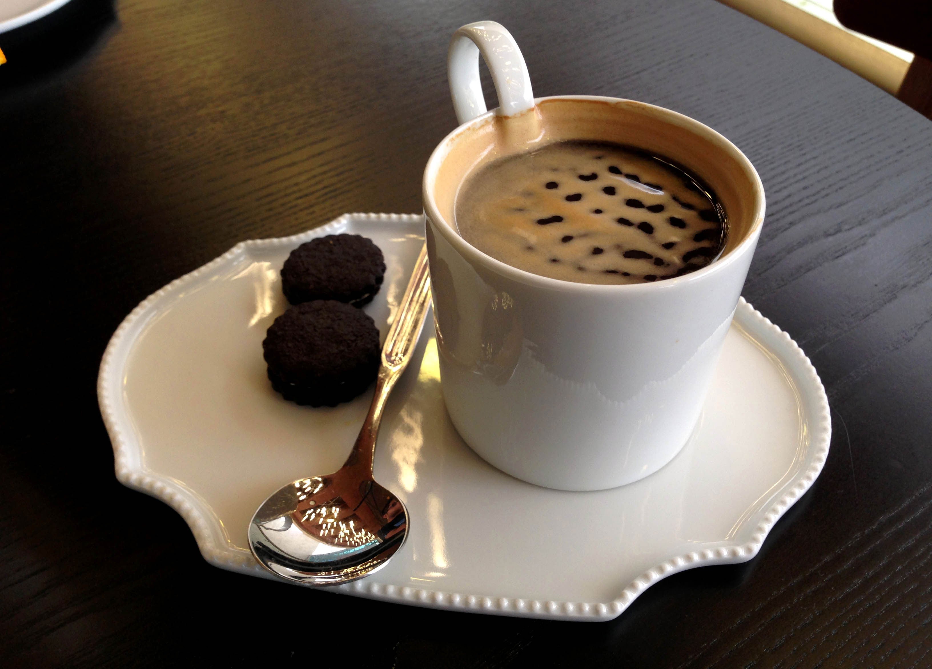 Американо в чашке