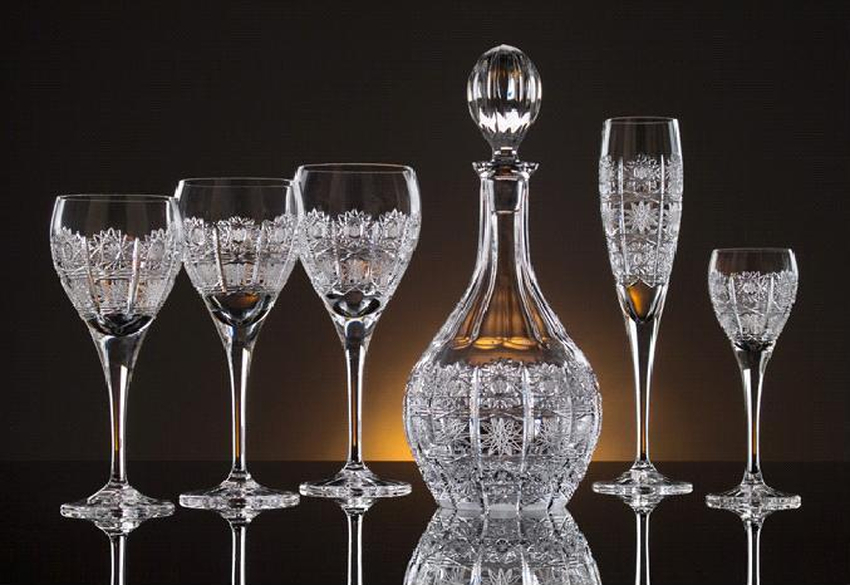 Фото бокалов из хрусталя