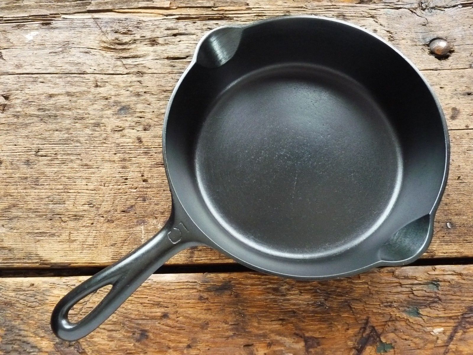 Фото чугунной сковороды