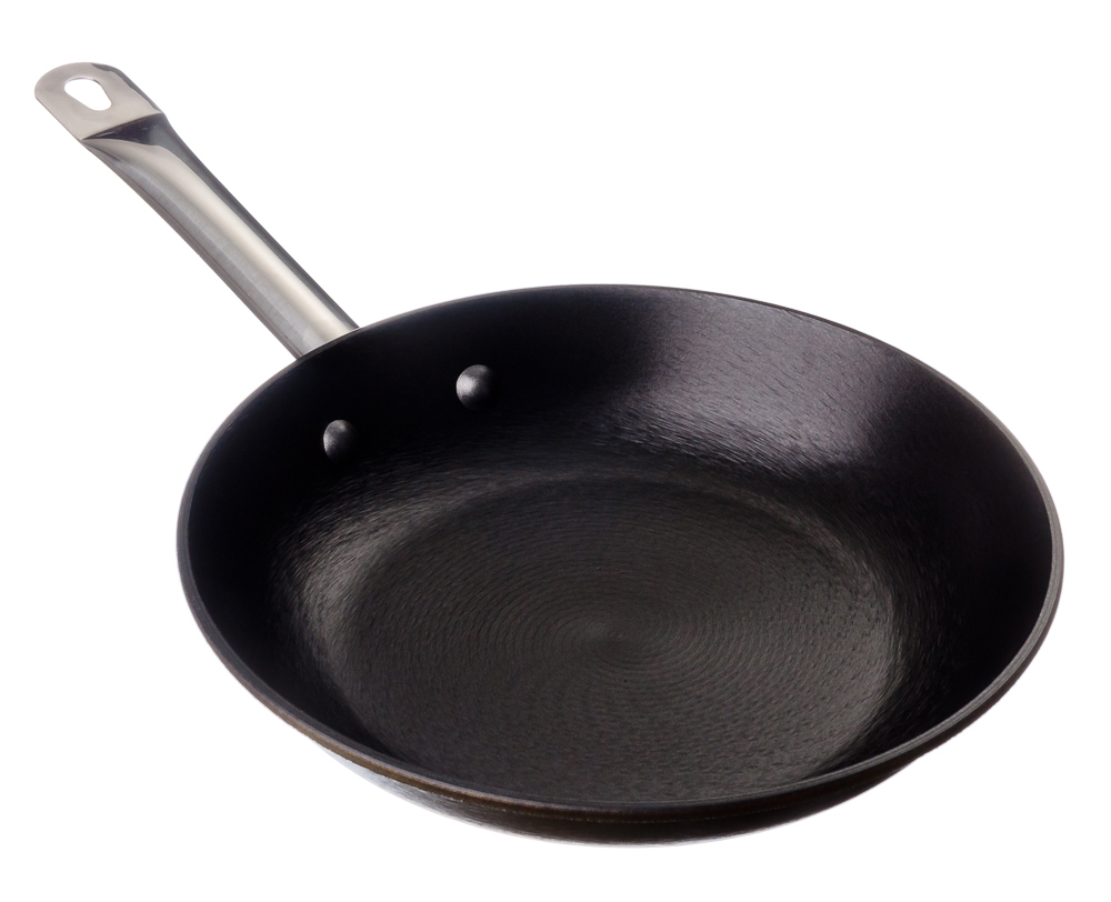 Чугунная сковорода с антипригарным покрытием