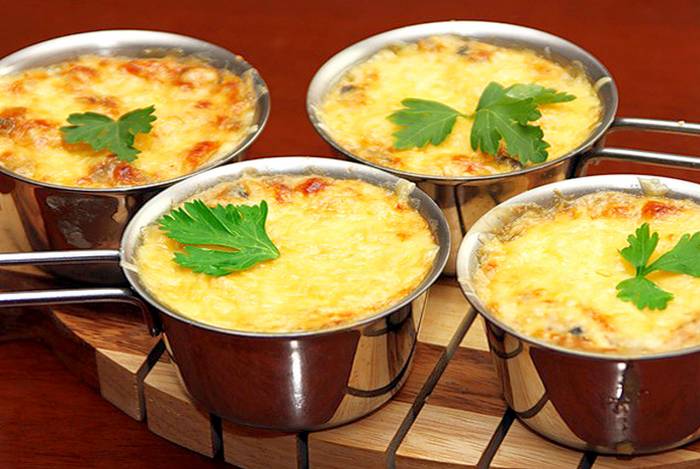 Кокотницы с жульеном