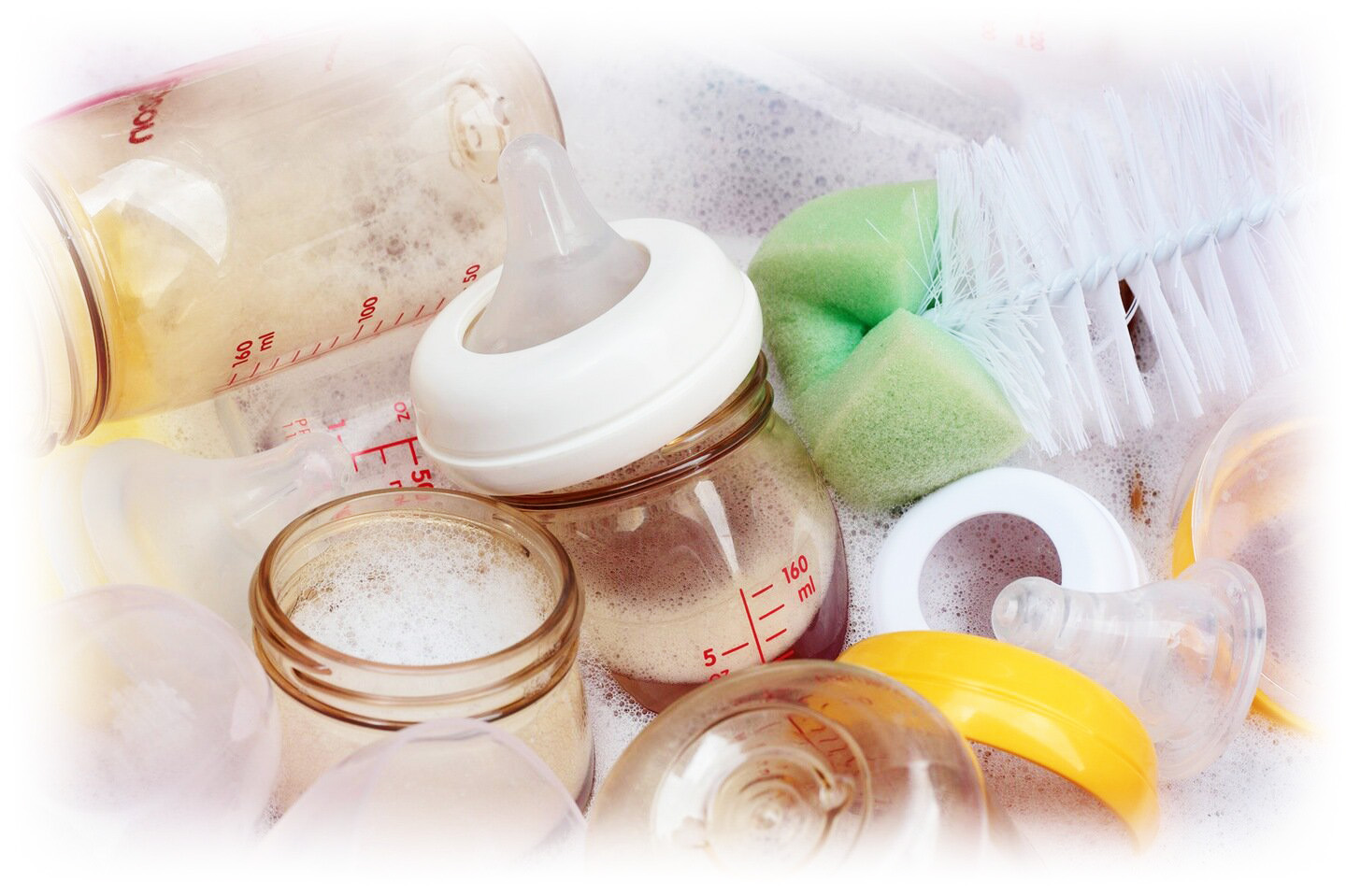 Мытье сосок и бутылочек