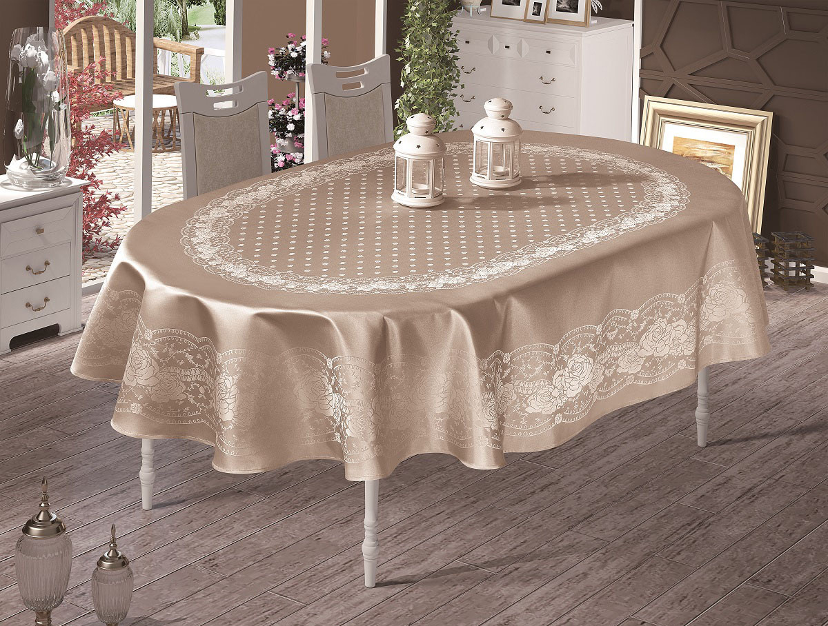 Овальная скатерть