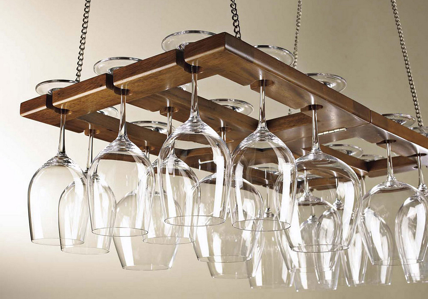 Полка для бокалов из дерева