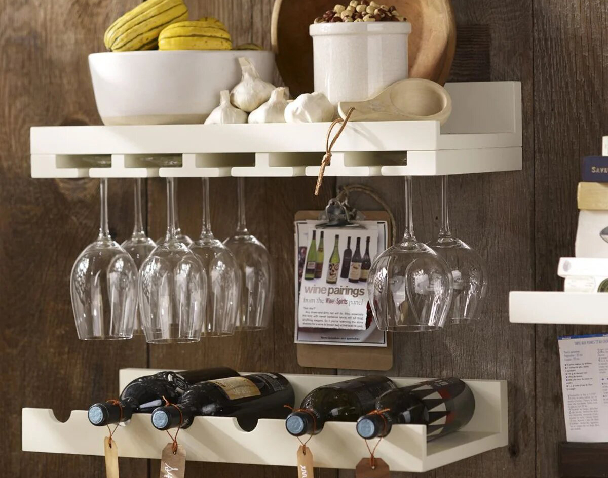 Фото полки для бокалов из пластика