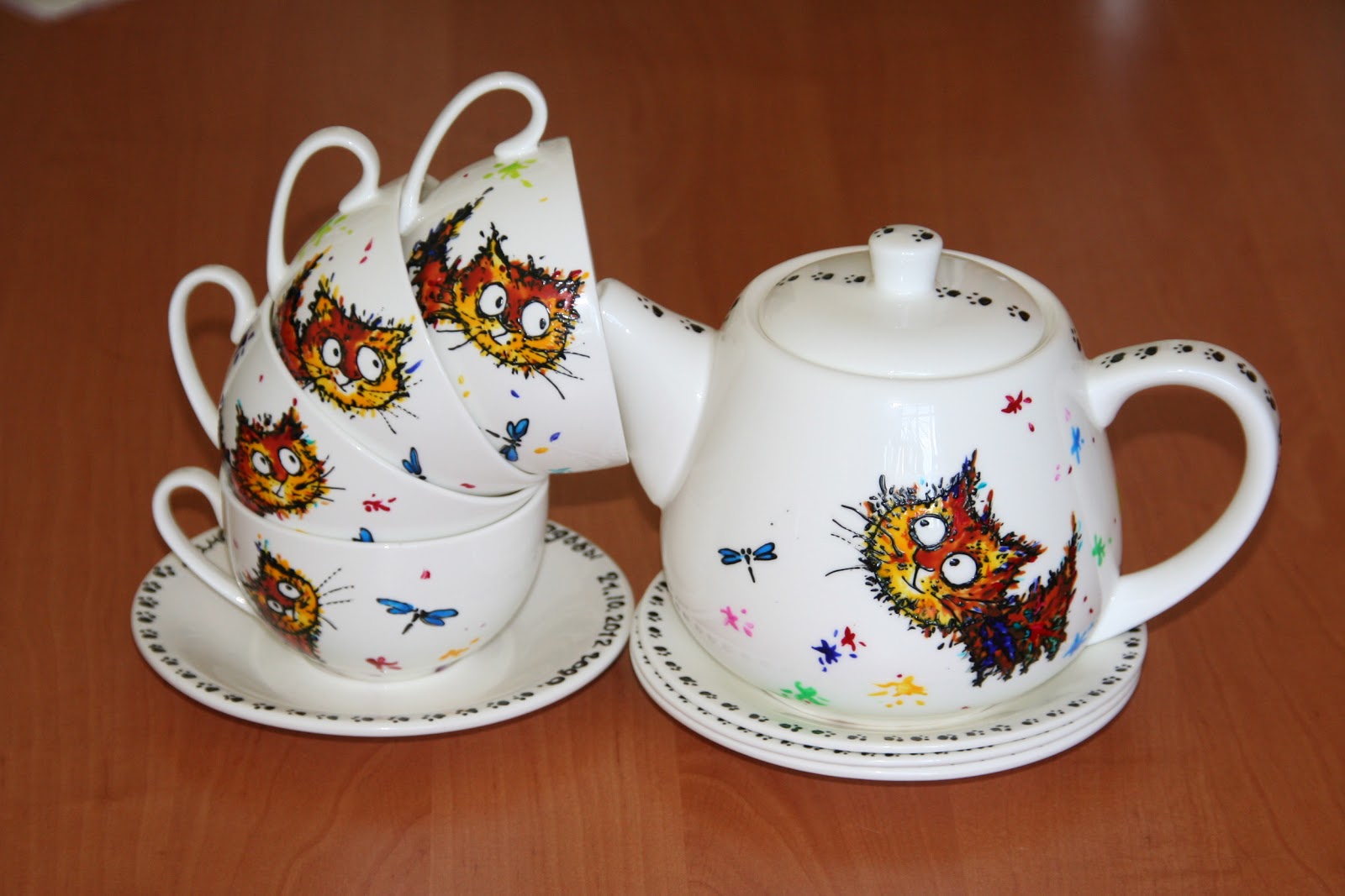 Сервиз с котиками
