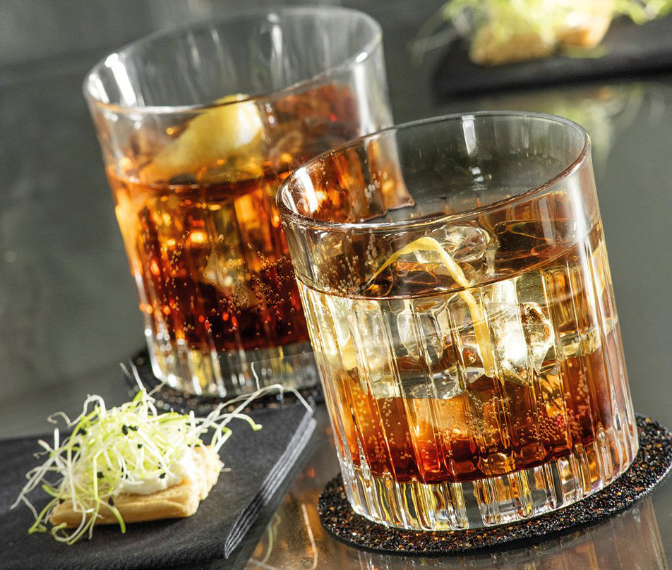 Фото тумблер стаканов